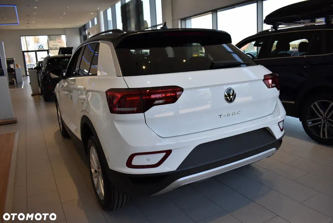 Volkswagen T-Roc - 3