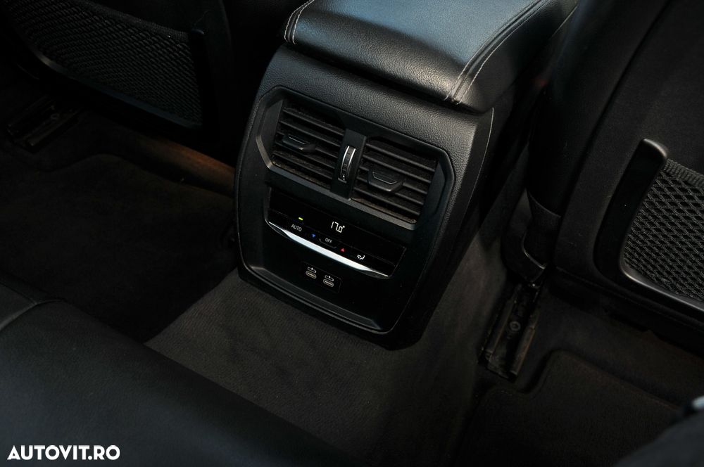 BMW Seria 3 320d xDrive AT - 14