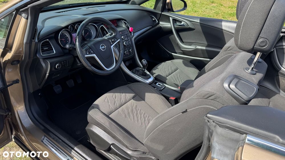 Opel Cascada 1.4 Turbo (ecoFLEX) Start/Stop Edition - 17