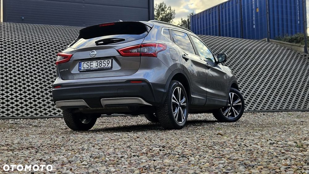 Nissan Qashqai 1.3 DIG-T N-CONNECTA - 23