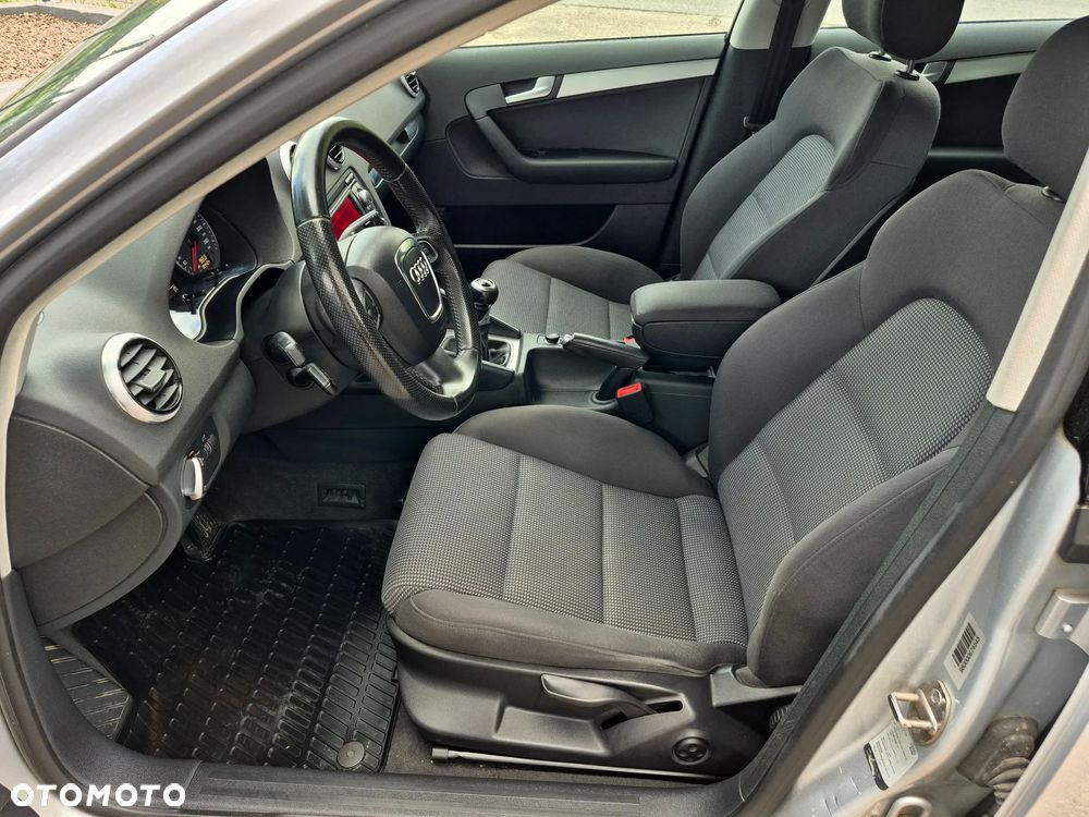 Audi A3 Sportback 2.0 TDI Ambition - 8