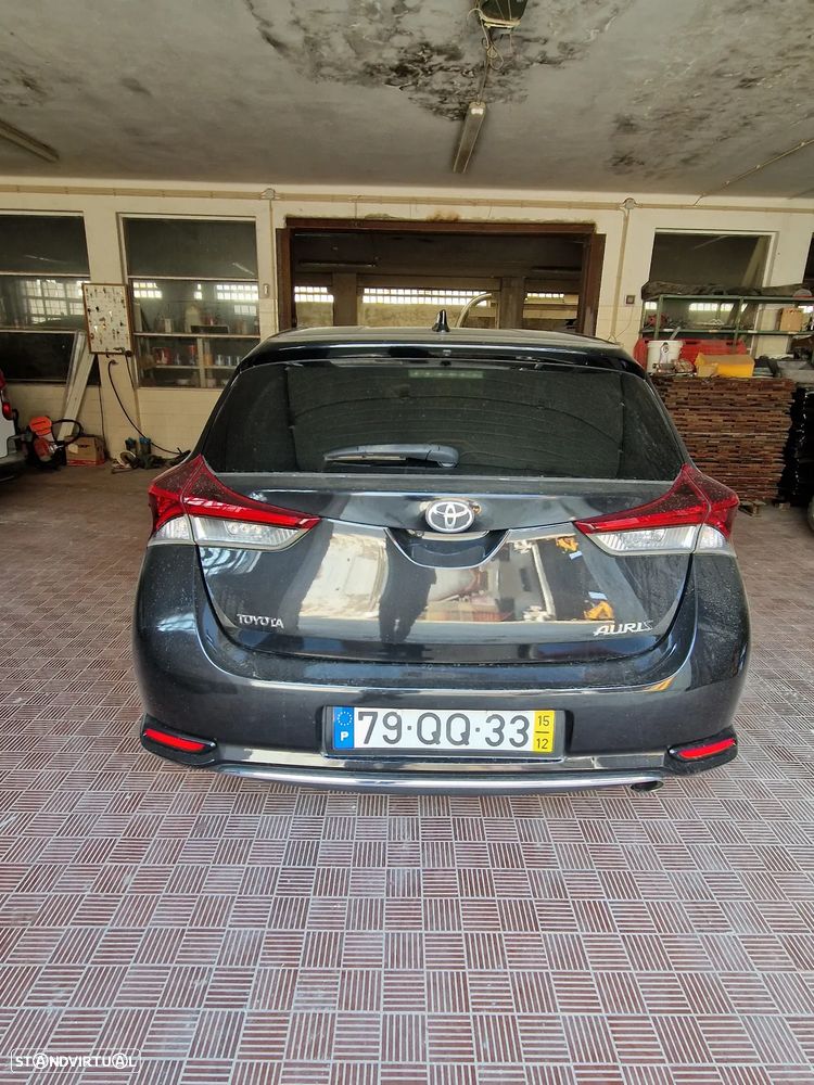 Toyota Auris 1.6 D-4D Comfort - 4