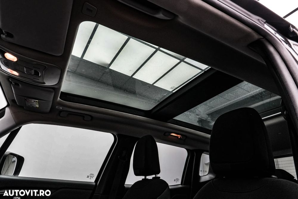 Jeep Renegade 1.3 Turbo 4x4 AT9 Limited - 8