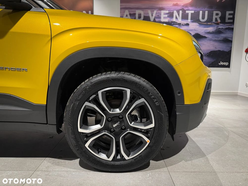 Jeep Avenger 1.2 T3 mHEV Summit FWD eDCT6 - 14