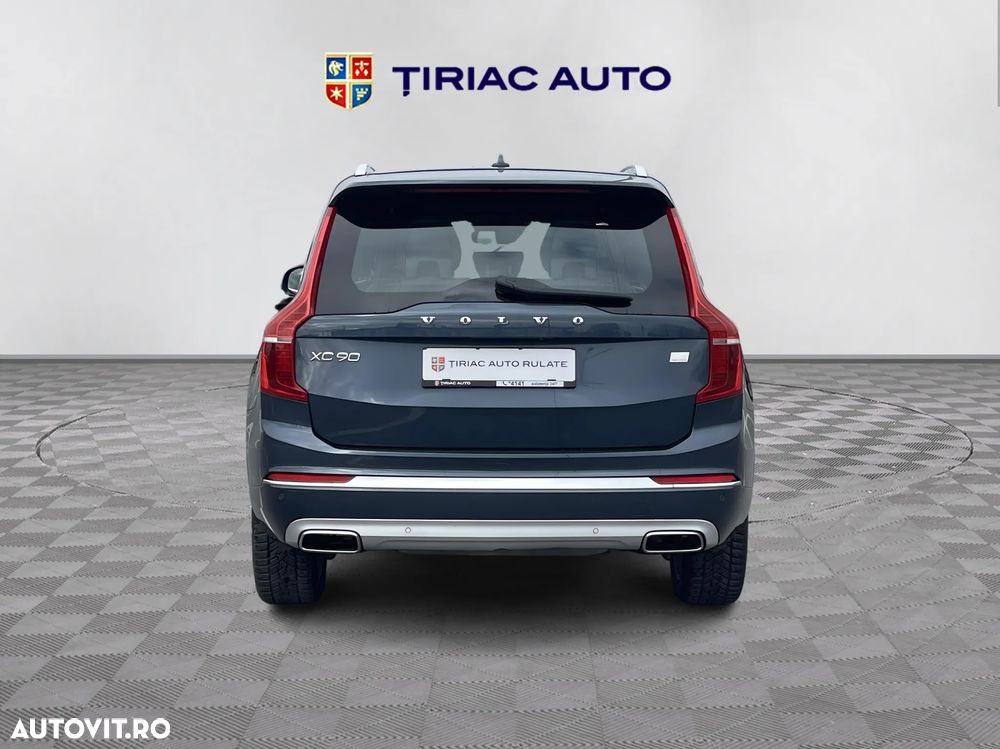 Volvo XC 90 - 4