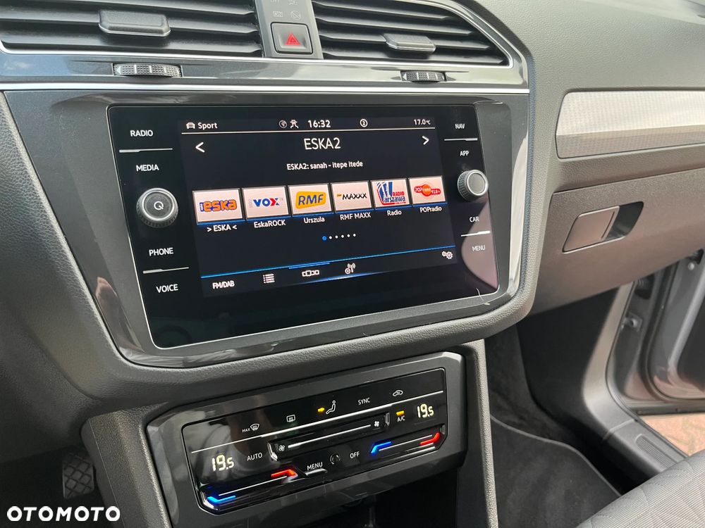 Volkswagen Tiguan 2.0 TSI 4Mot Life DSG - 12