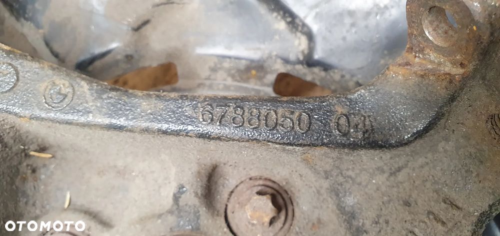 Zwrotnica piasta prawy tył tylna prawa BMW X1 E84 6788050 - 6