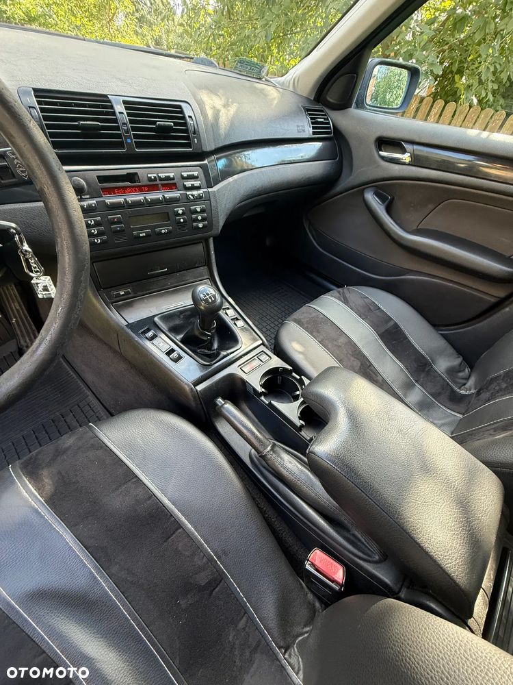 BMW Seria 3 318d - 13