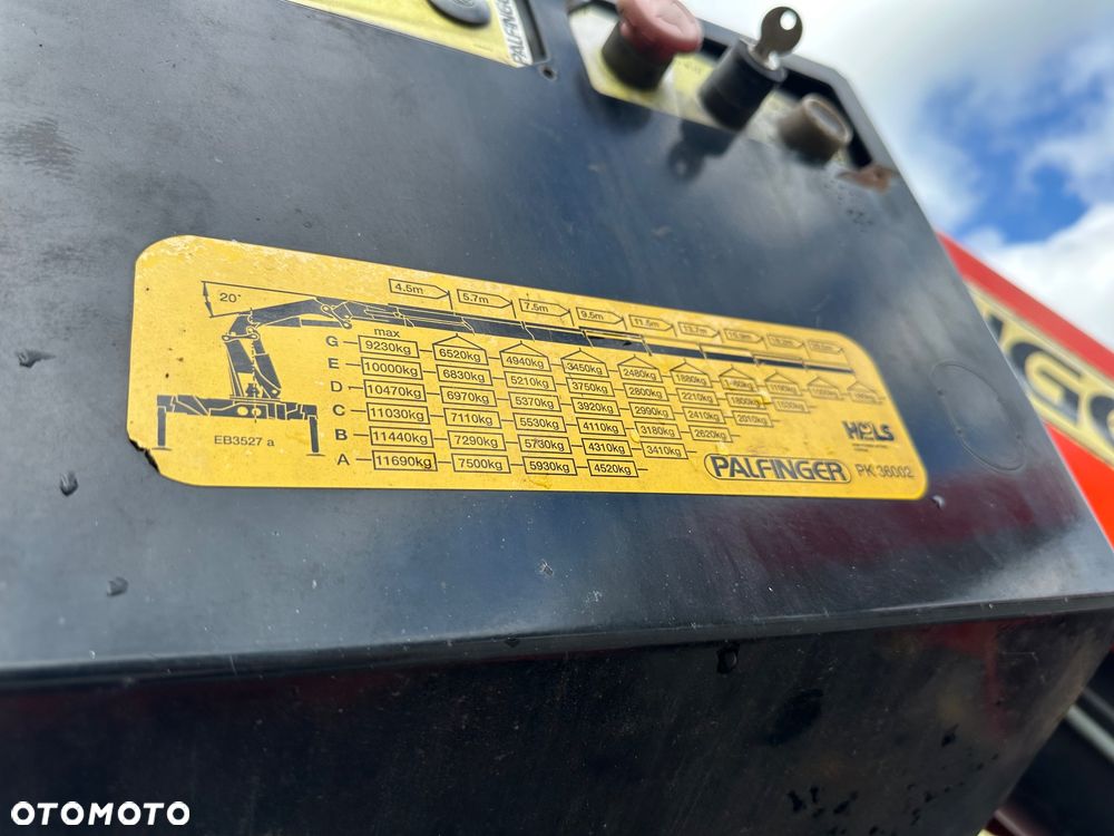 Volvo FH 540 8x4 Tridem duży dźwig 12ton żuraw do szamb kontenerów - 10