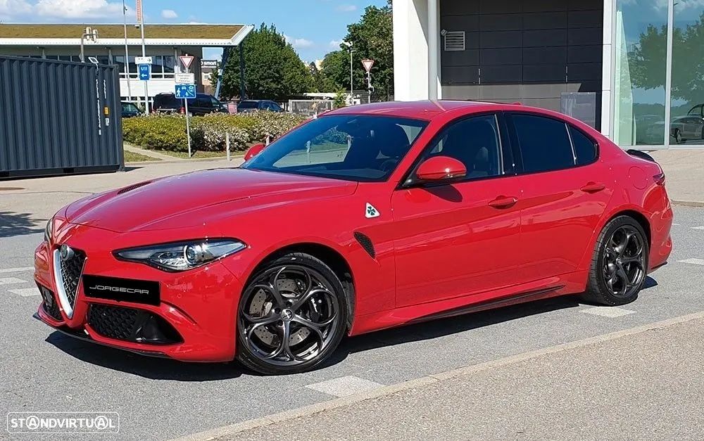 Alfa Romeo Giulia 2.9 Bi-Turbo Quadrifoglio AT8 - 5
