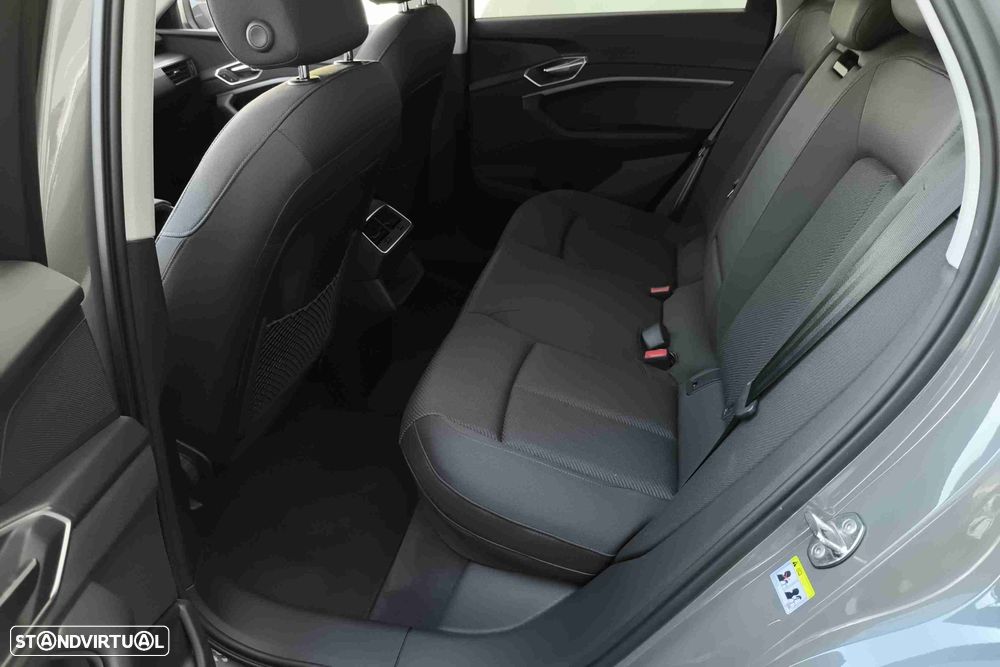 Audi Q8 e-Tron 55 quattro Advanced - 10