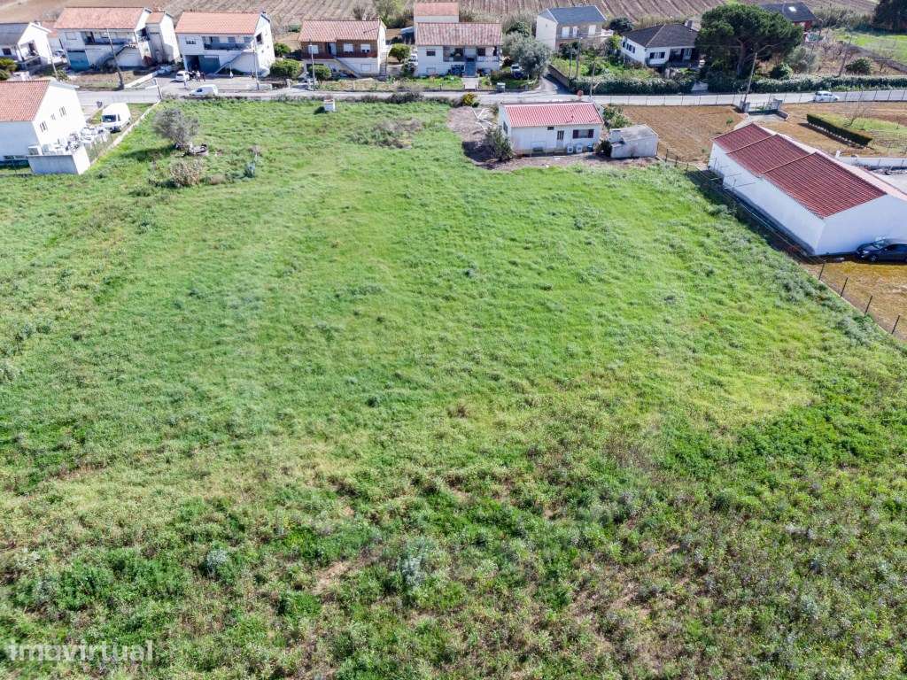 Terreno para construção, com 7.622m2 de área total em Carvalhal - Grande imagem: 2/15