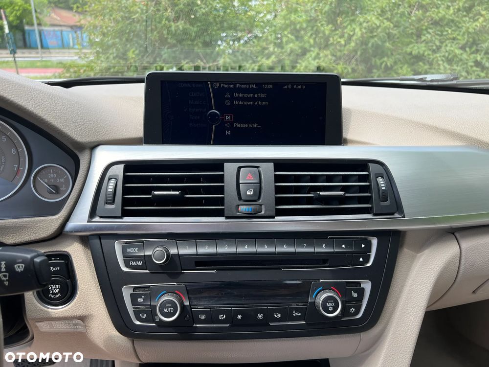BMW Seria 3 328i Modern Line - 17