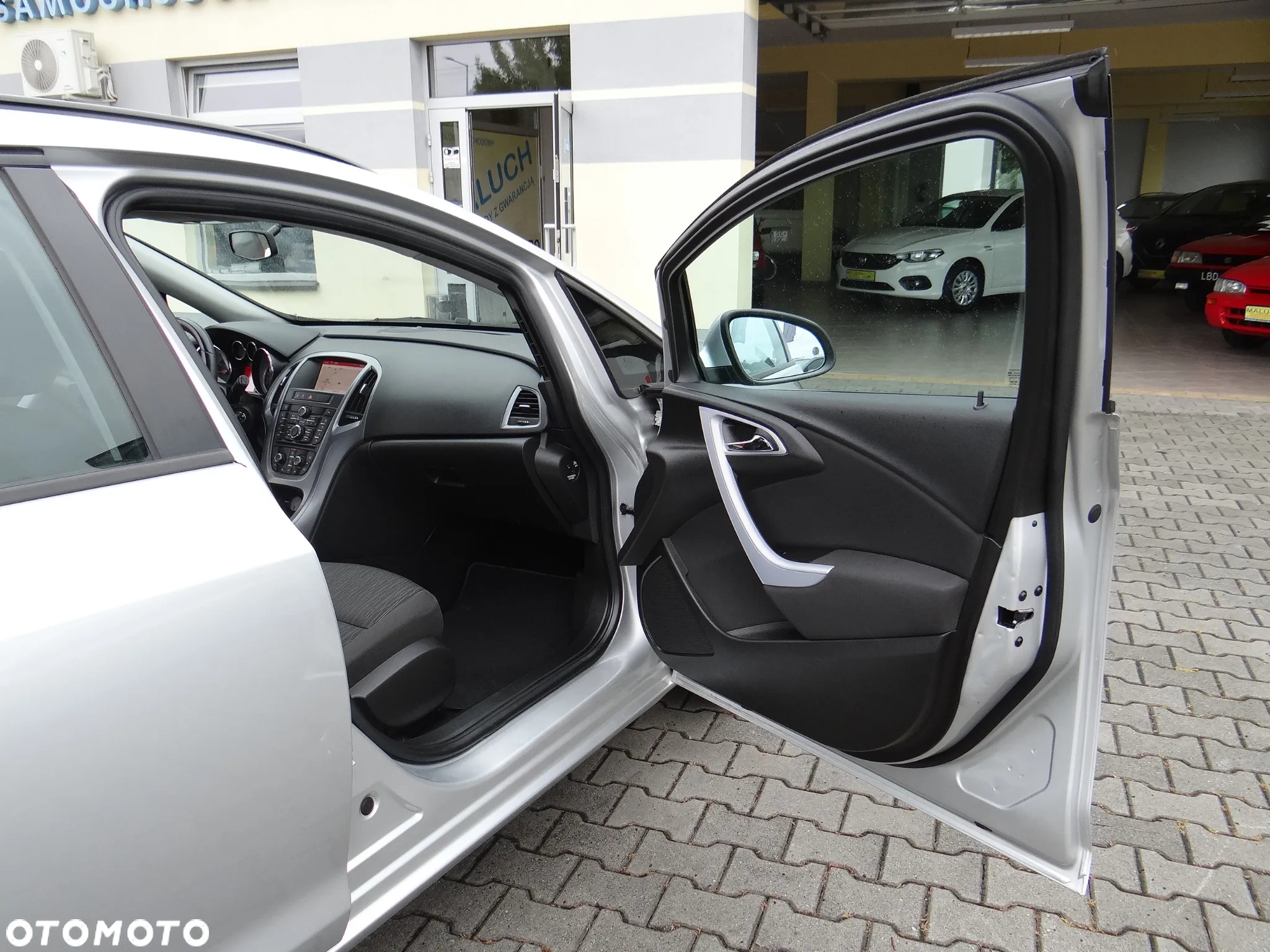 Opel Astra 1.4 Turbo Cosmo - 31