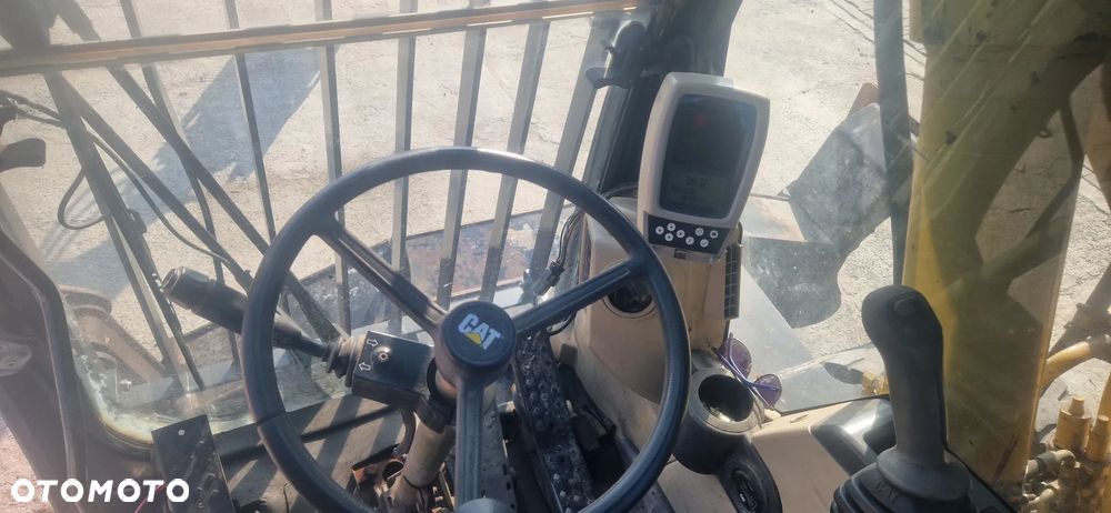 Caterpillar M 318C - 21