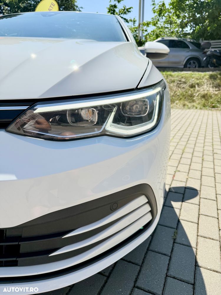 Volkswagen Golf 1.5 eTSI MHEV 150CP DSG Style - 36