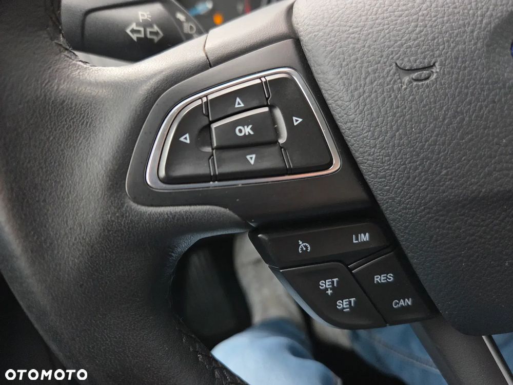 Ford Focus 1.5 EcoBoost Start-Stopp-System Business Edition - 33