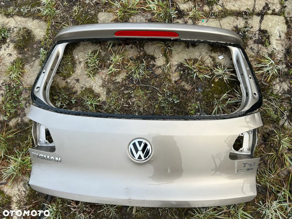 KLAPA BAGAŻNIKA TYŁ VW TIGUAN I - 1