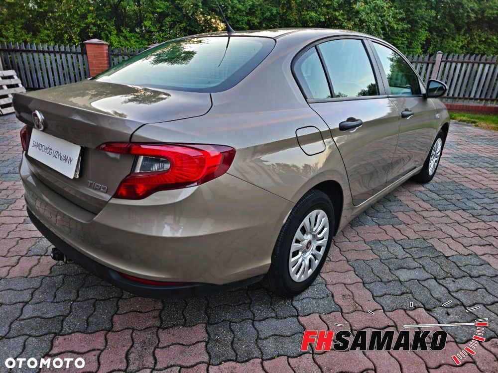 Fiat Tipo - 12