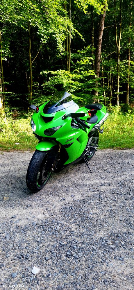 Kawasaki Ninja - 4
