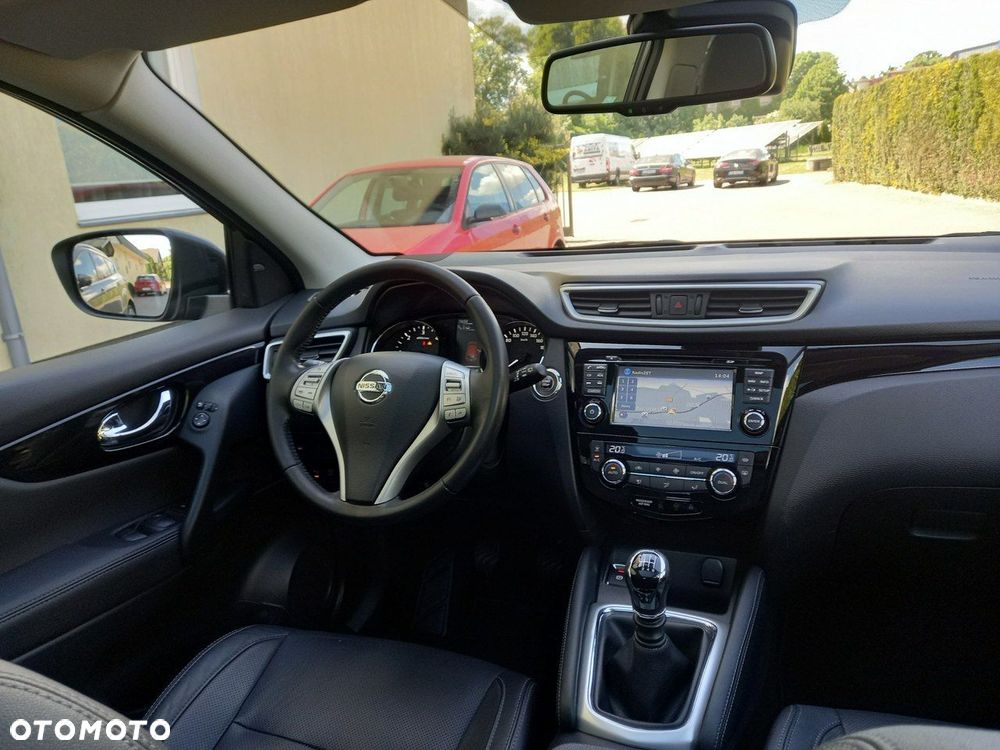 Nissan Qashqai 1.6 dCi DPF tekna - 22
