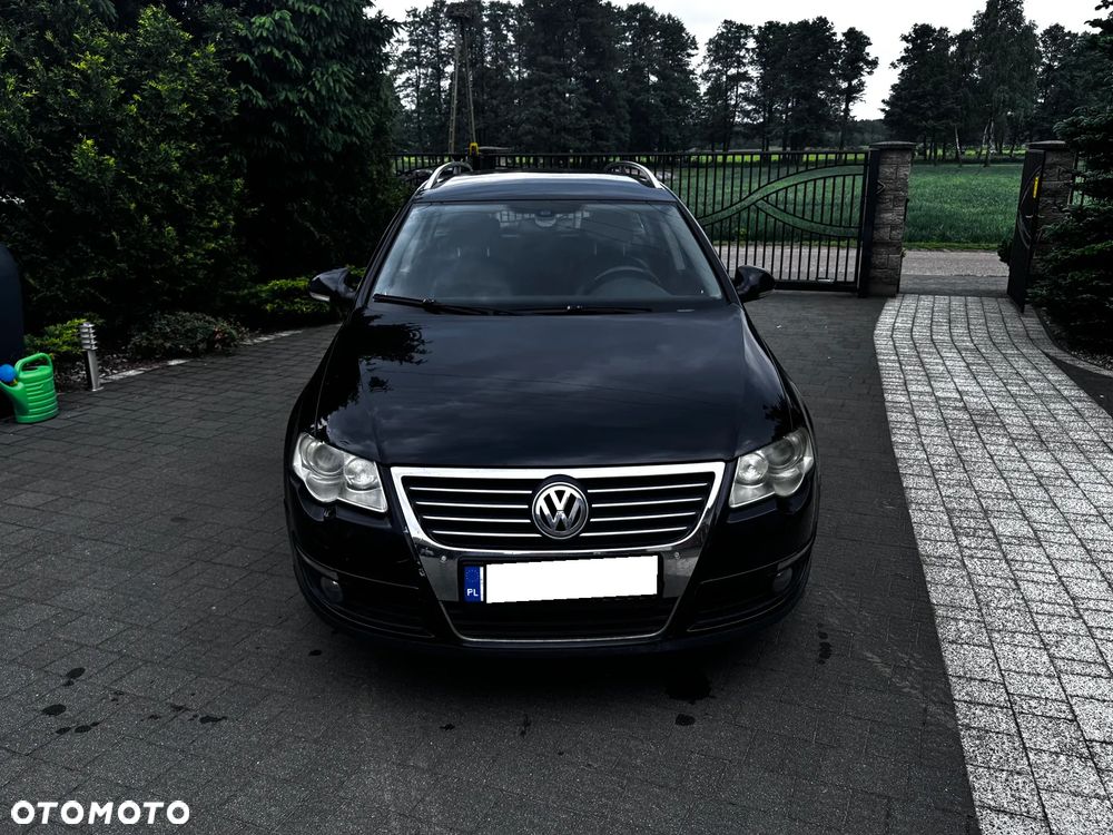 Volkswagen Passat 2.0 TDI DPF Highline - 19