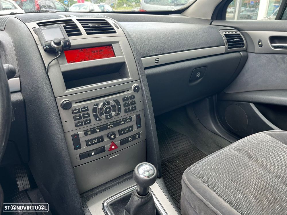 Peugeot 407 SW HDi 110 Sport - 18