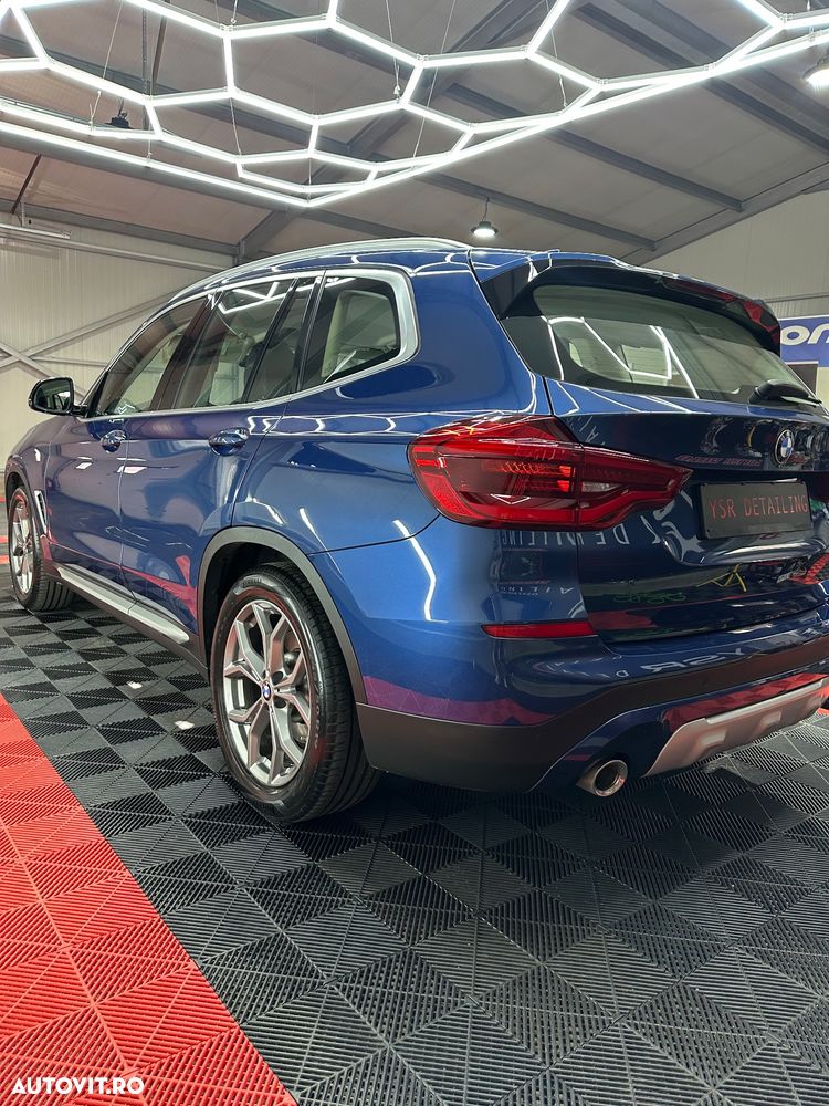 BMW X3 xDrive20d AT Luxury Line - 6