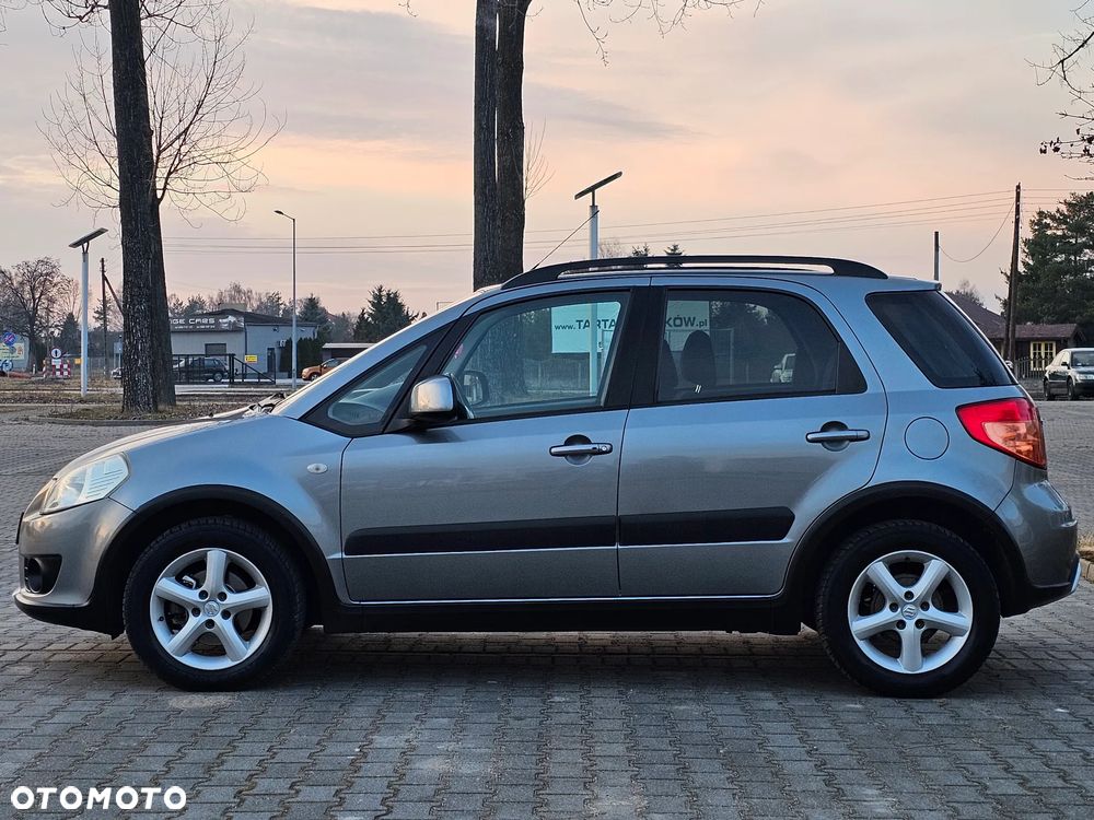 Suzuki SX4 1.6 Premium Outdoor - 14