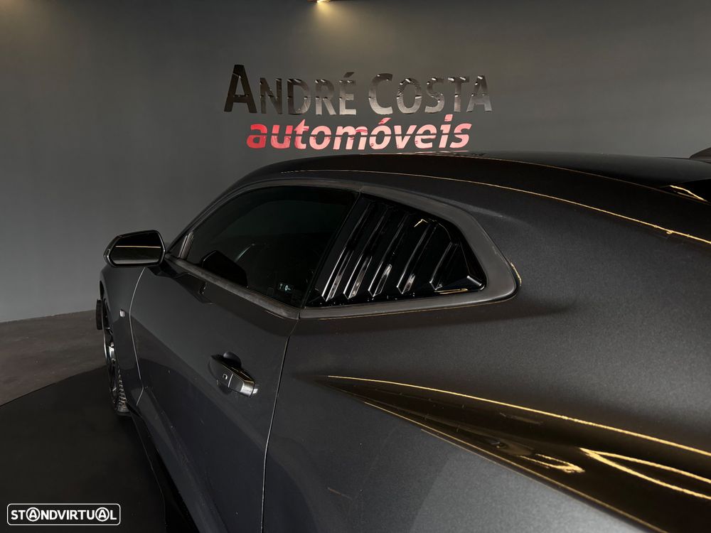 Chevrolet Camaro - 10