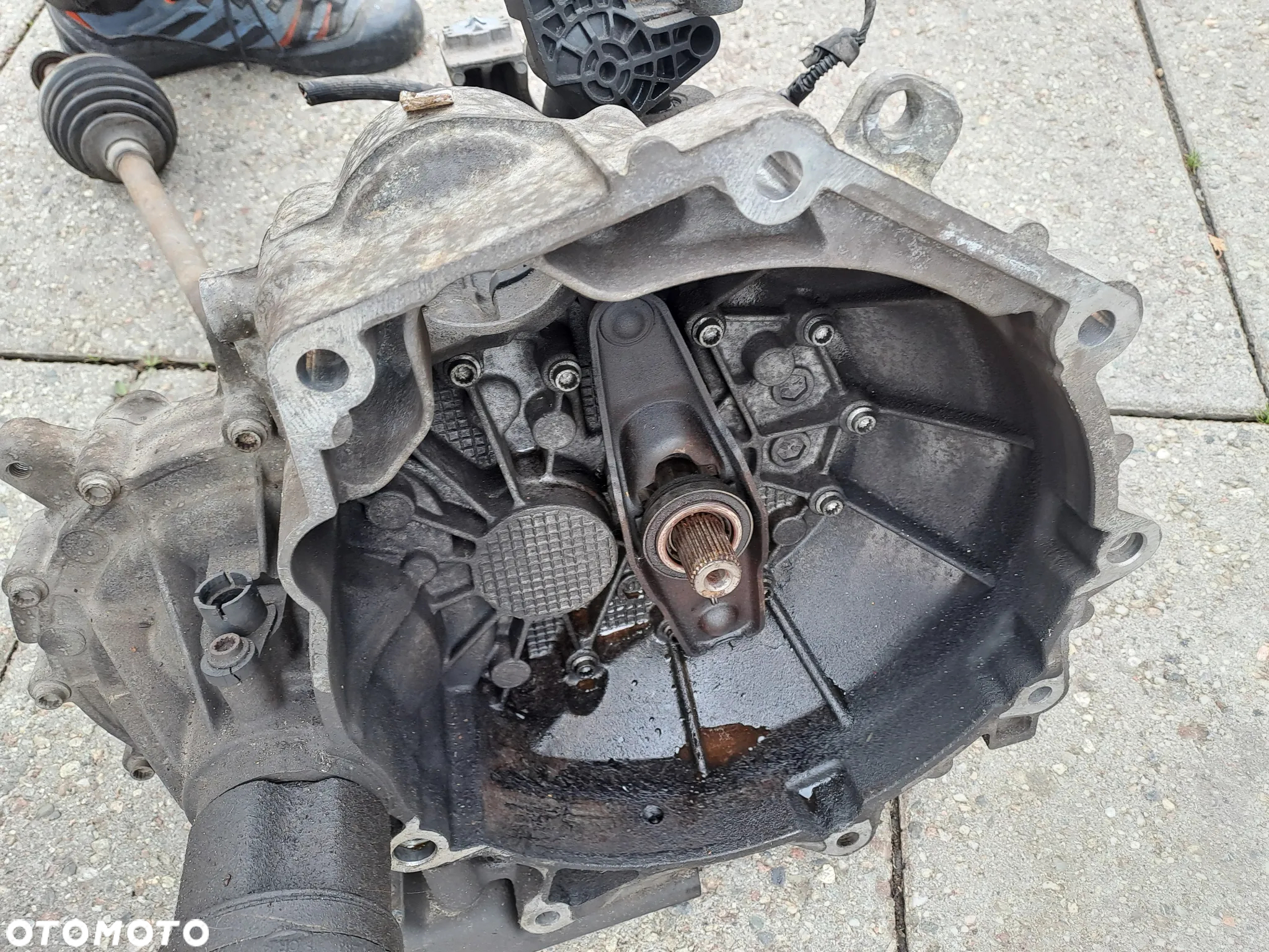 Skoda Citygo VW Up 1.0 MPi skrzynia biegów z półosiami kod QCF - 3