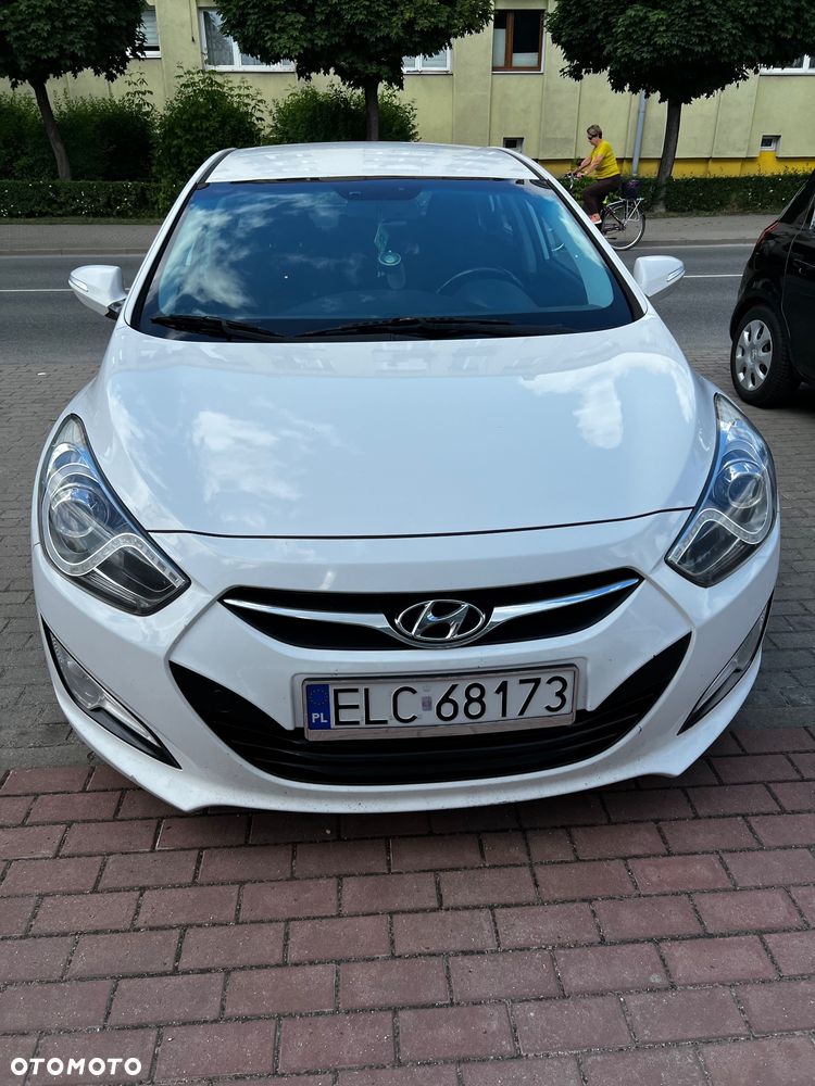 Hyundai I40