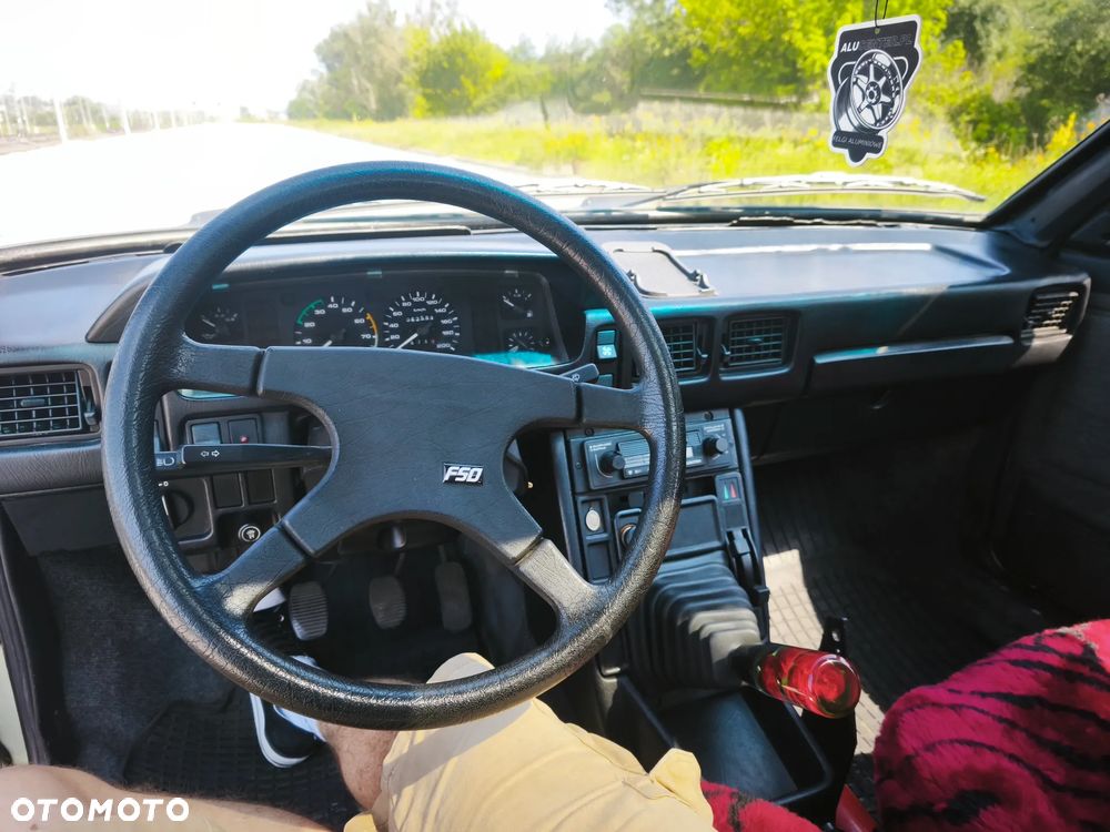 Polonez Caro - 17