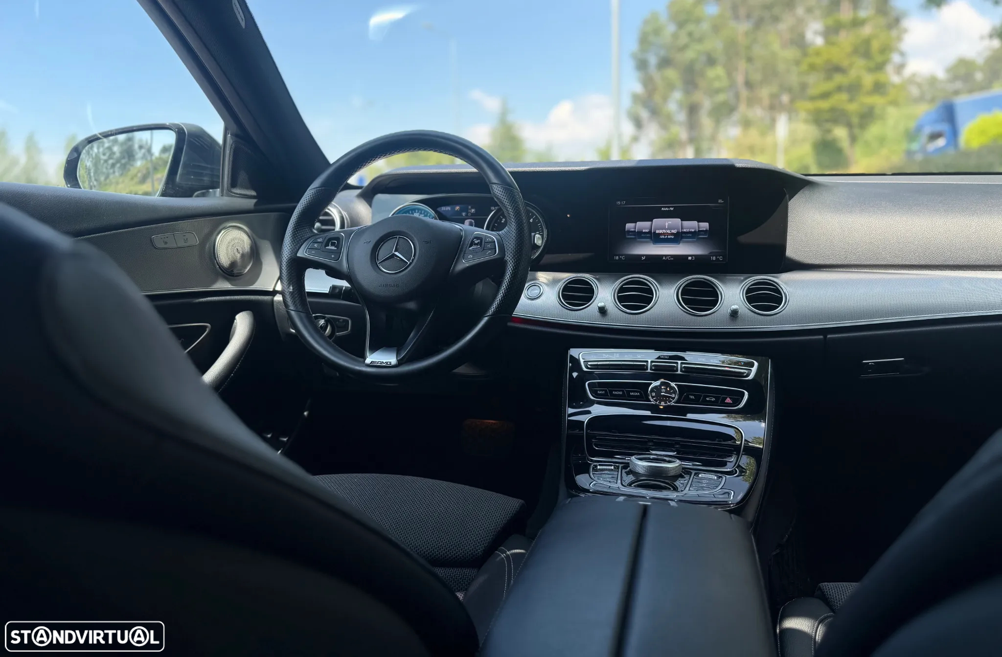 Mercedes-Benz E 220 d AMG Line - 23