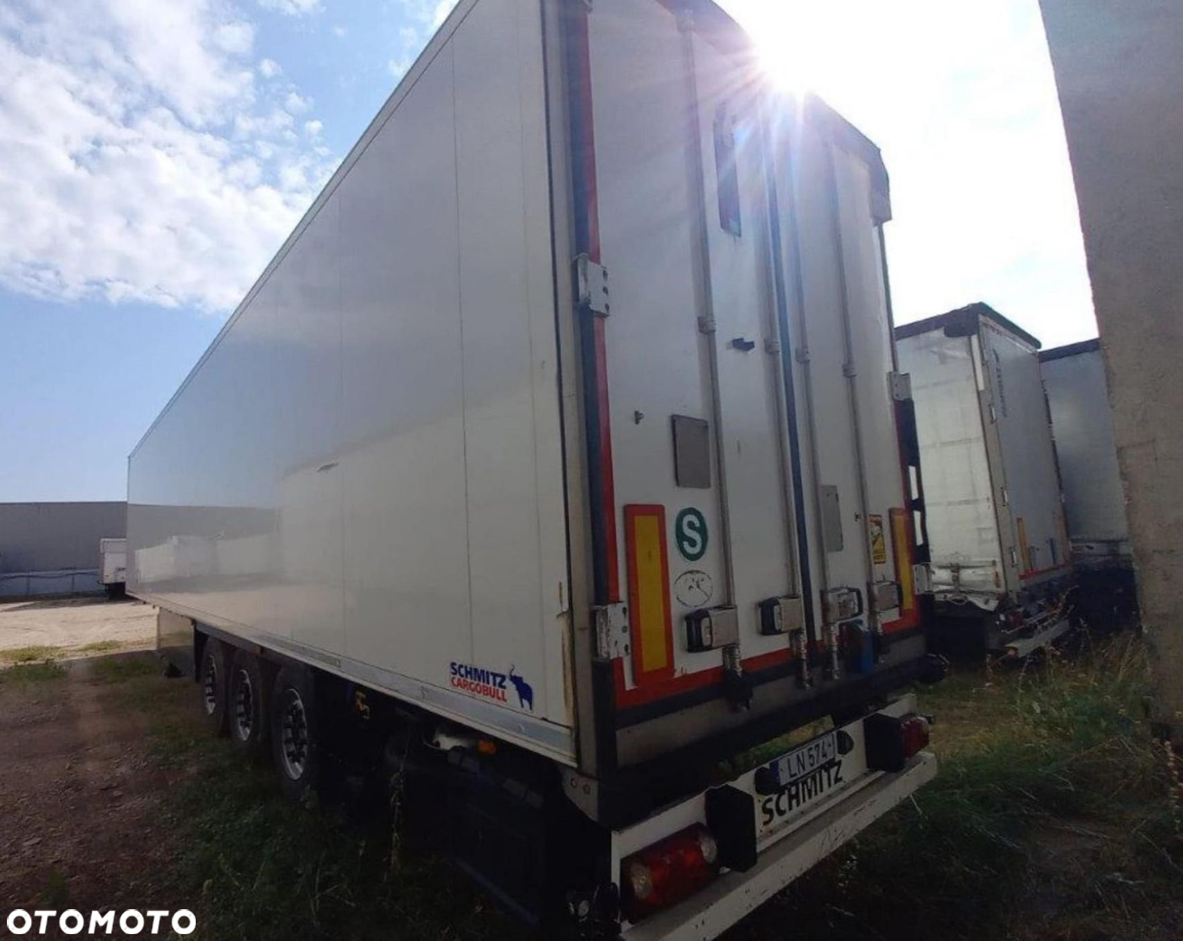Schmitz Cargobull SKO FP 45 ThermoKing SLXi 300 - 4