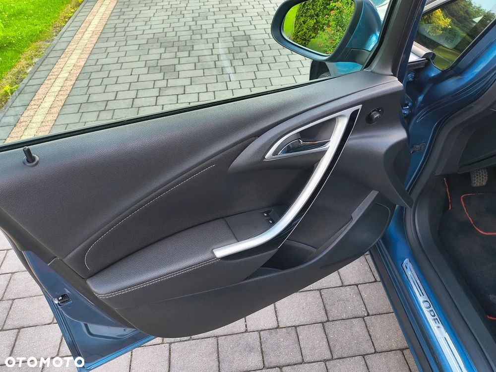 Opel Astra 1.4 T Edition 150 - 20