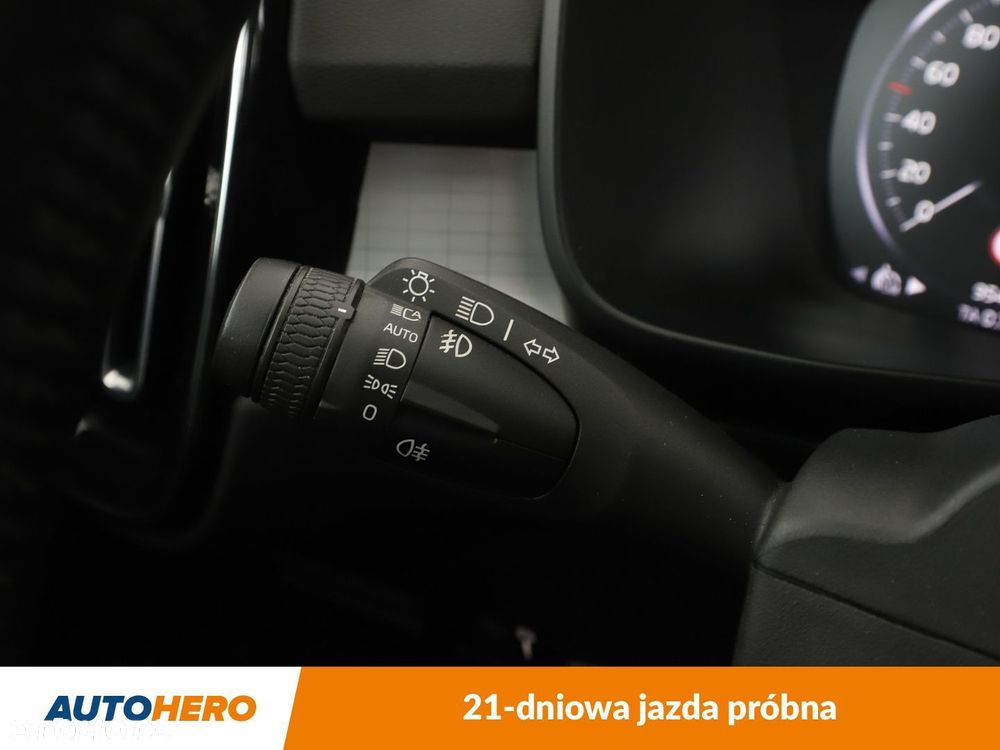 Volvo XC 40 - 34