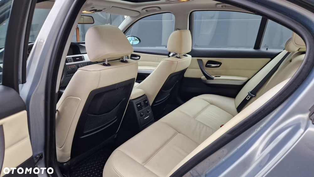 BMW Seria 3 - 7