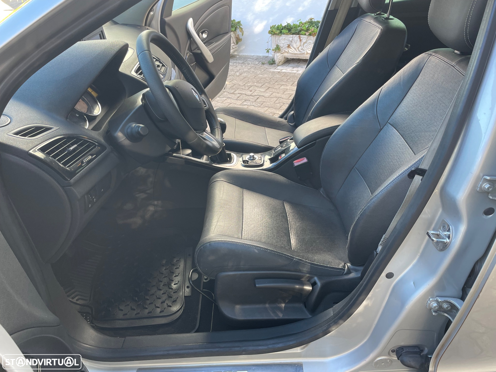 Renault Mégane Sport Tourer 1.5 dCi Bose Edition SS - 25