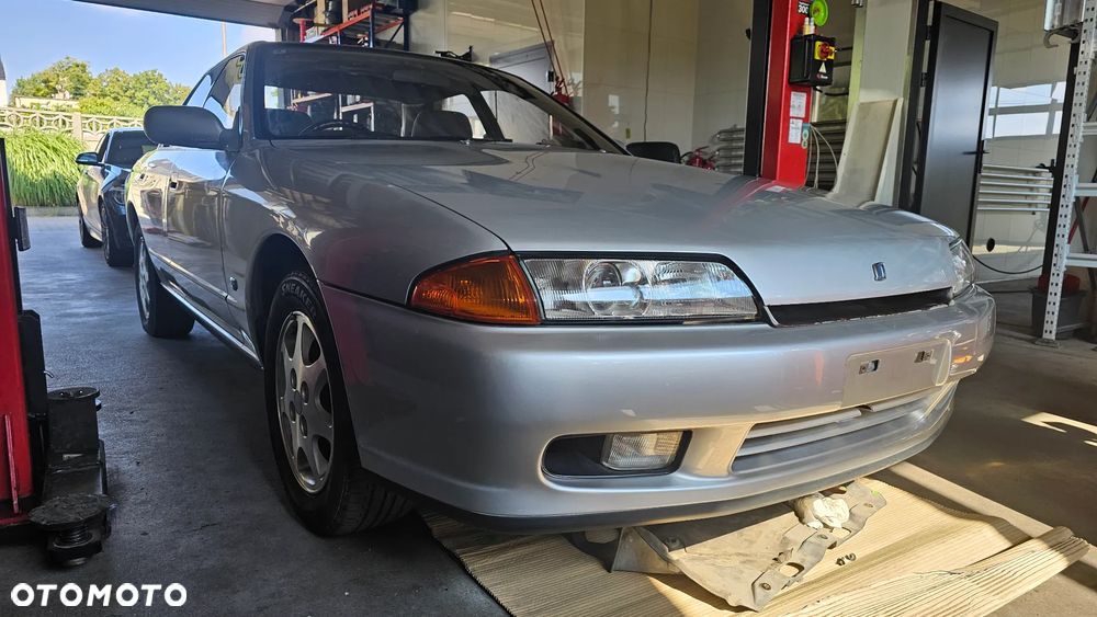 Nissan Skyline - 3