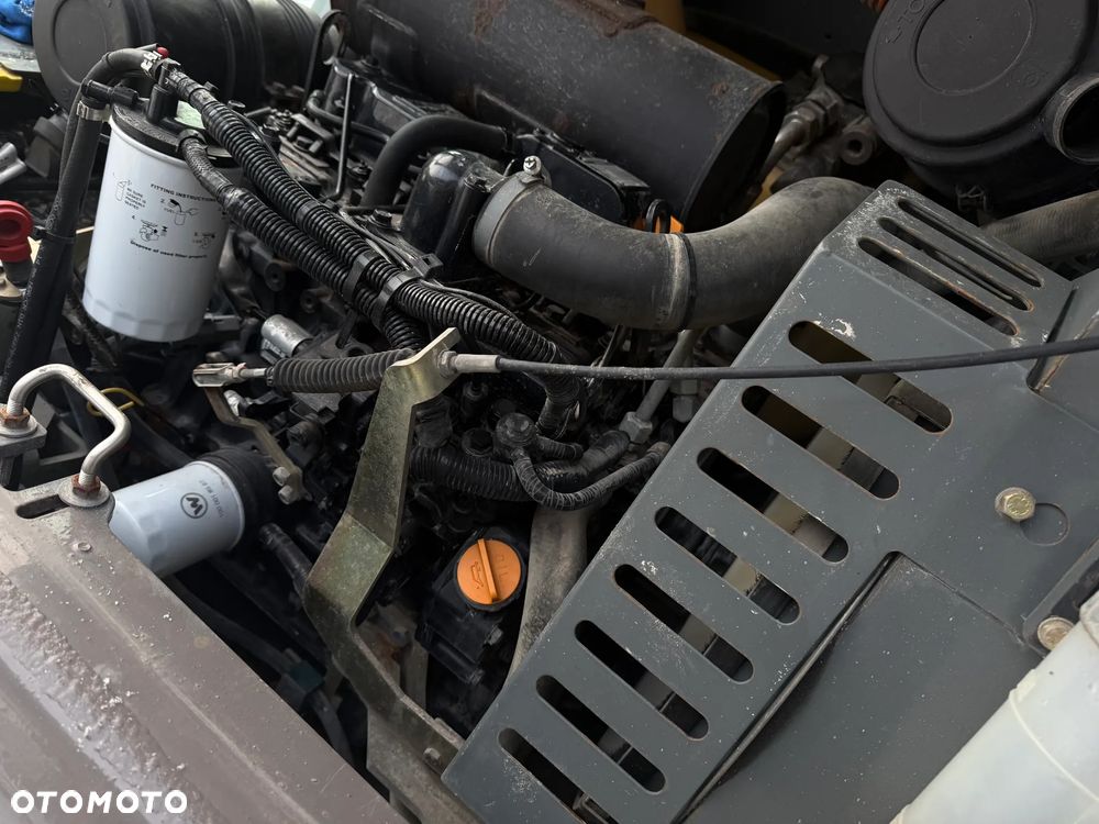 Kramer 5075 Ładowarka kołowa czołowa 353 jak Nowa import Norwegia 2018rok 2500 mtg Oryginał Widły i łyżka silnik Yanmar. Zero luzów i wycieków. Aktualne Badania DEKRA BMWT. Wielka Okazja. Maszyna jak nowa z Salonu. Pochodzi z Gospodarstwa Norweskiego - 24