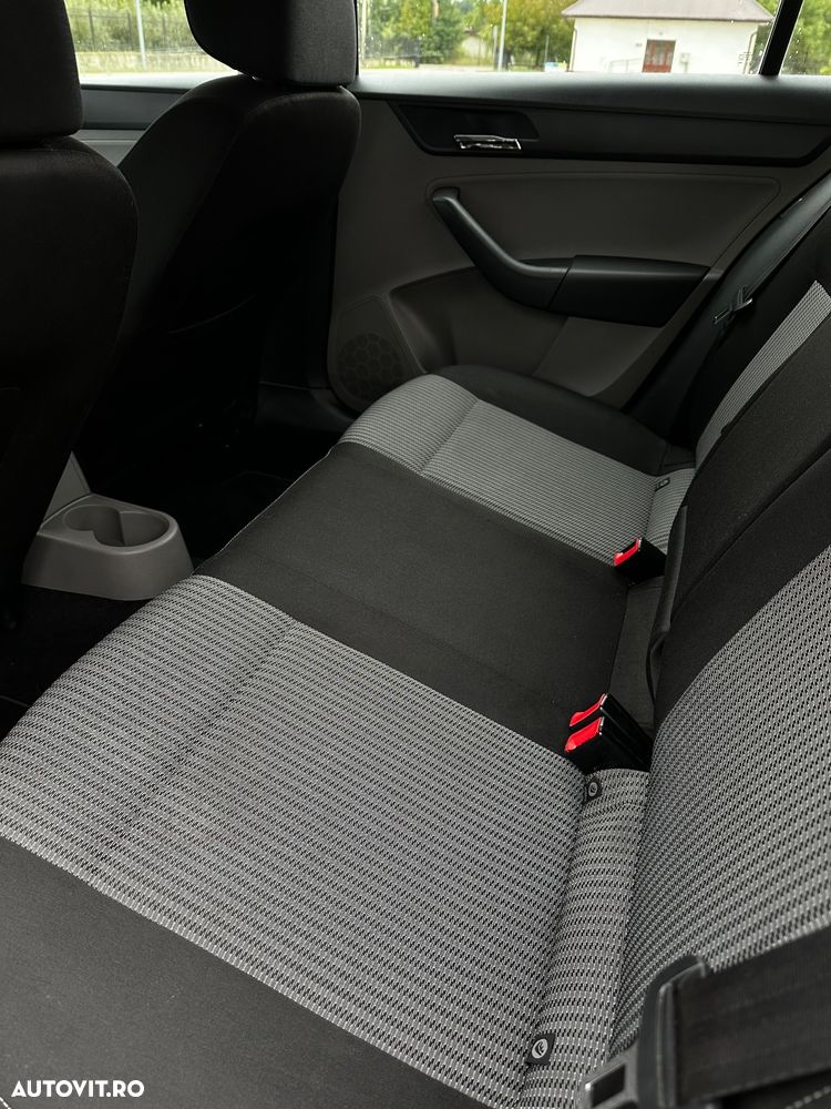 Seat Toledo 1.4 TSI 122 CP Style DSG - 12