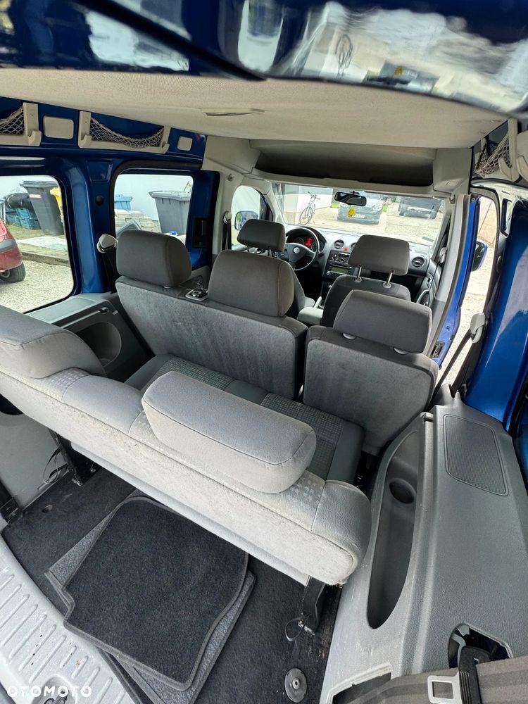 Volkswagen Caddy - 11