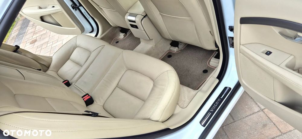 Volvo S80 D4 Drive-E Momentum - 25