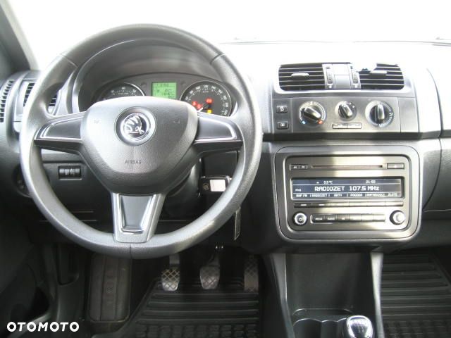 Skoda Fabia 1.4 16V Fresh Plus - 11