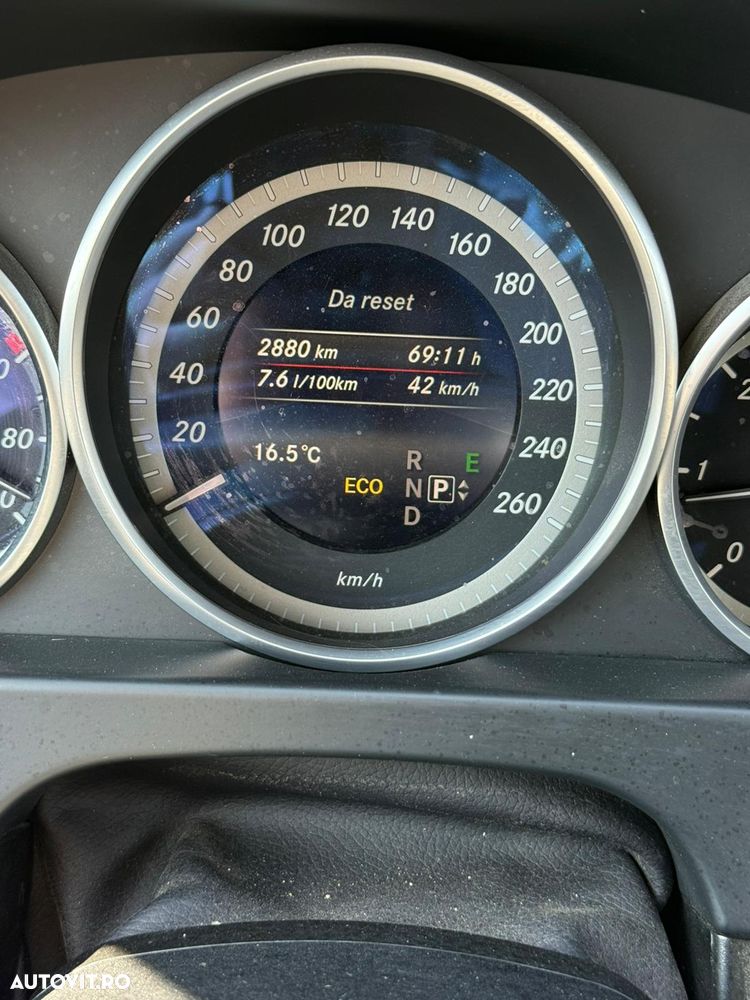 Mercedes-Benz E 200 BlueTEC 7G-TRONIC - 12