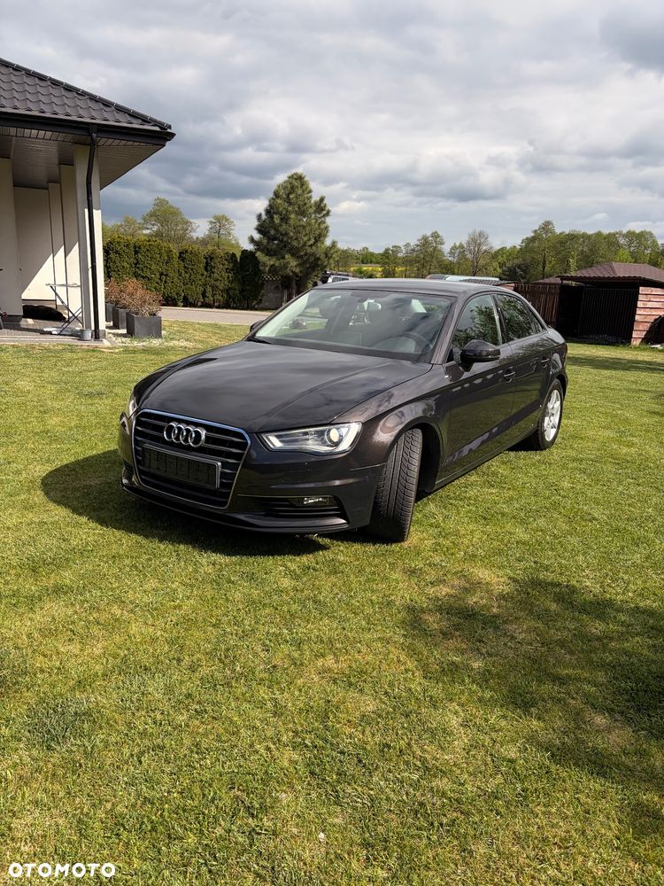 Audi A3 Limousine 2.0 TDI (clean diesel) Attraction - 2