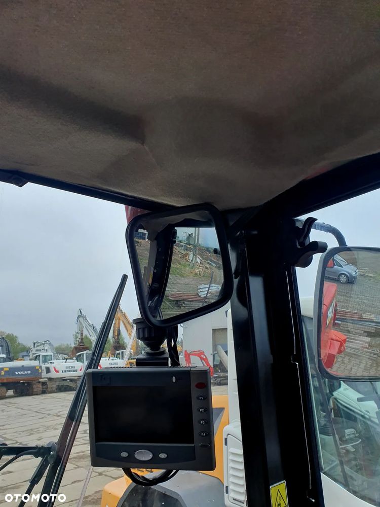 Caterpillar 924H - 7