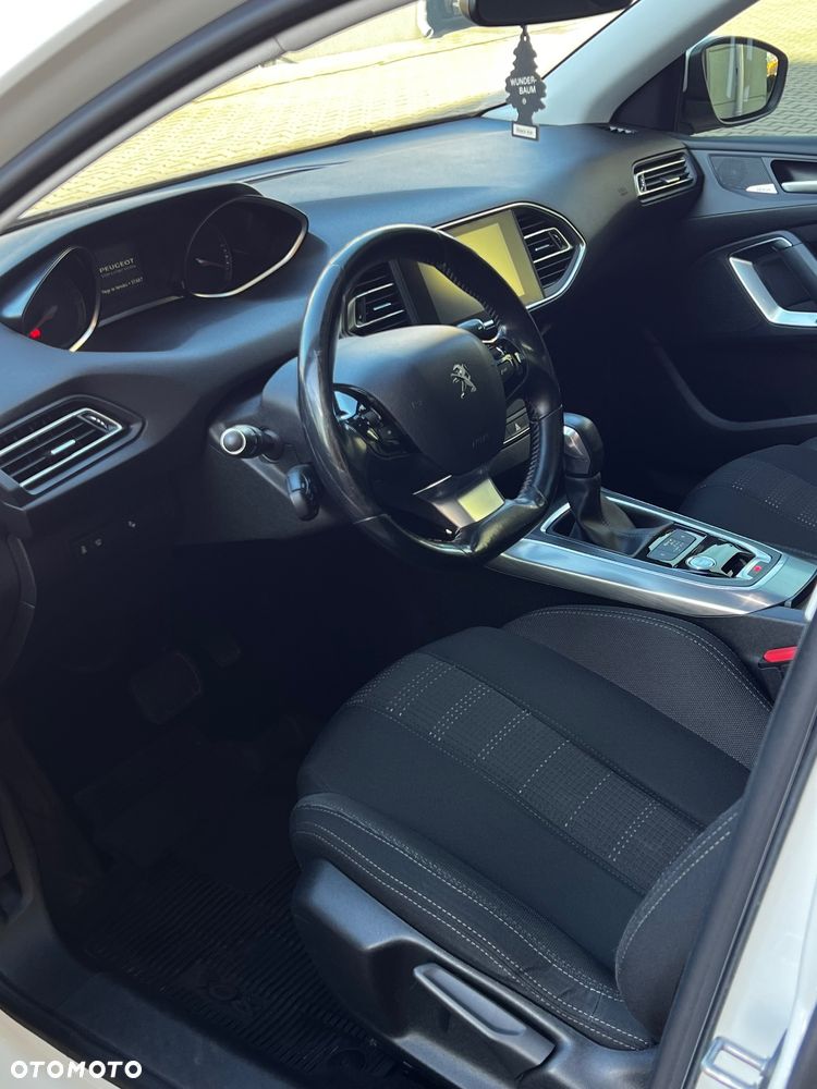 Peugeot 308 - 7