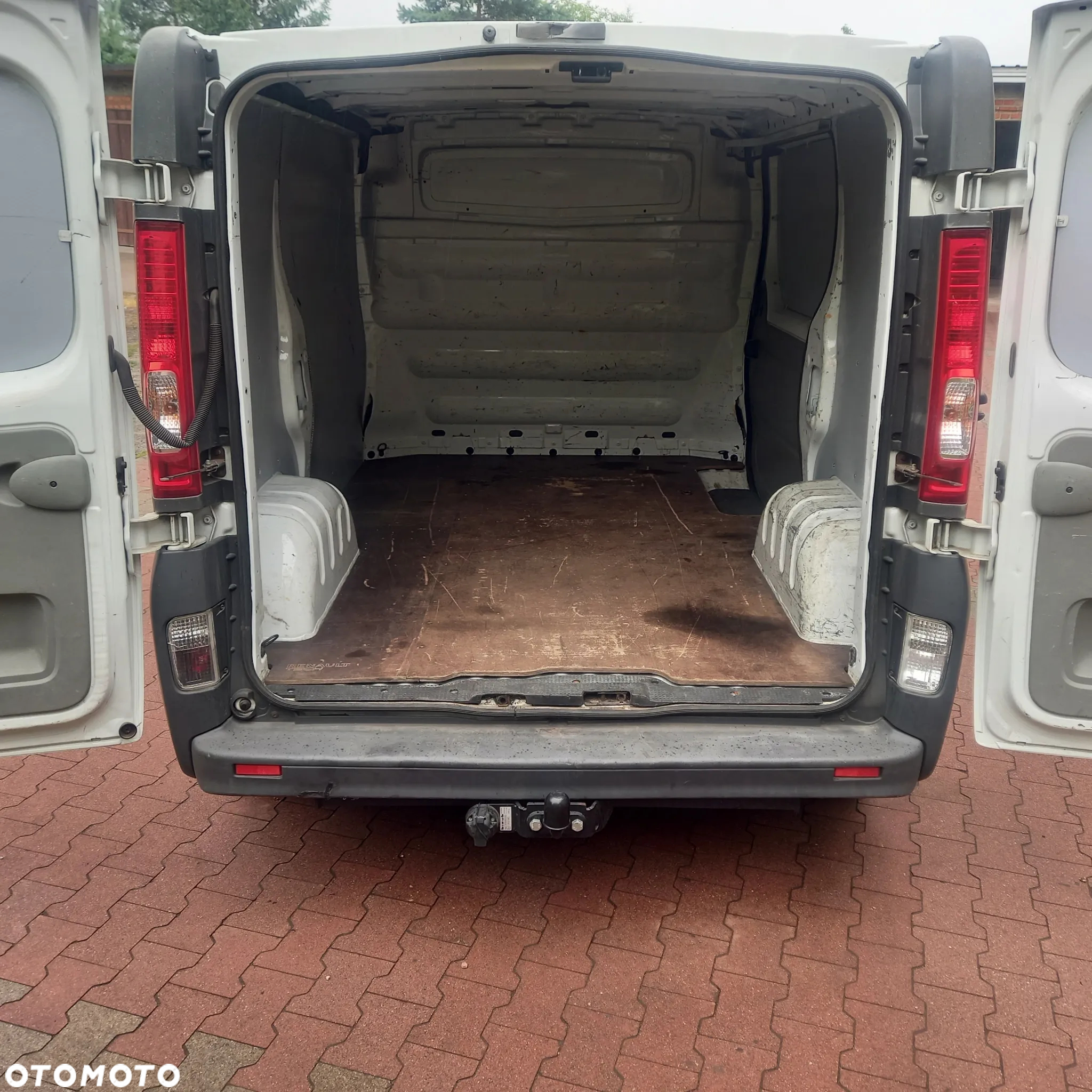 Renault TRAFIC - 8